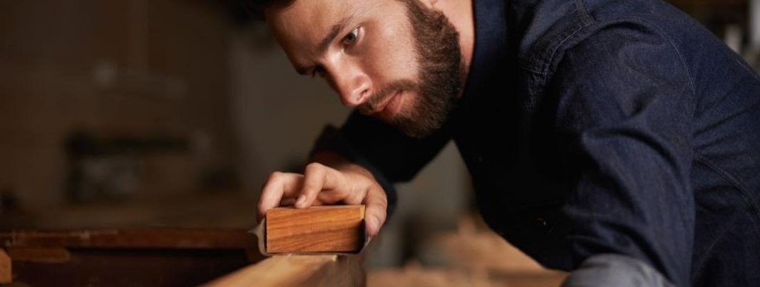 Cepillo de carpintero: qué es y cuáles son sus usos