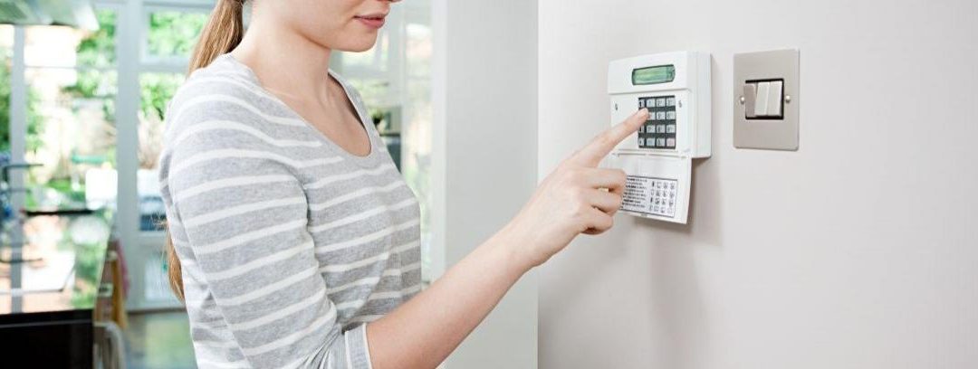 Cómo instalar una alarma sencilla en casa