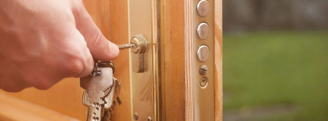 Seguridad en las puertas y cerraduras de casa