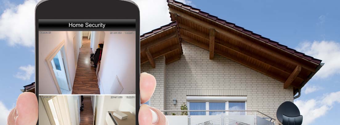 Domótica para el hogar, un móvil muestra las imágenes de seguridad de una casa