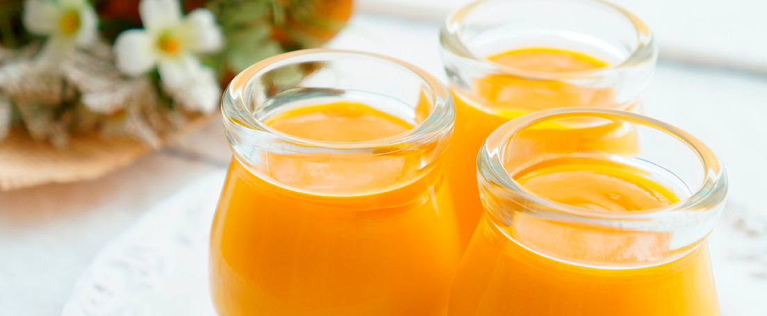 copas de mousse de naranja