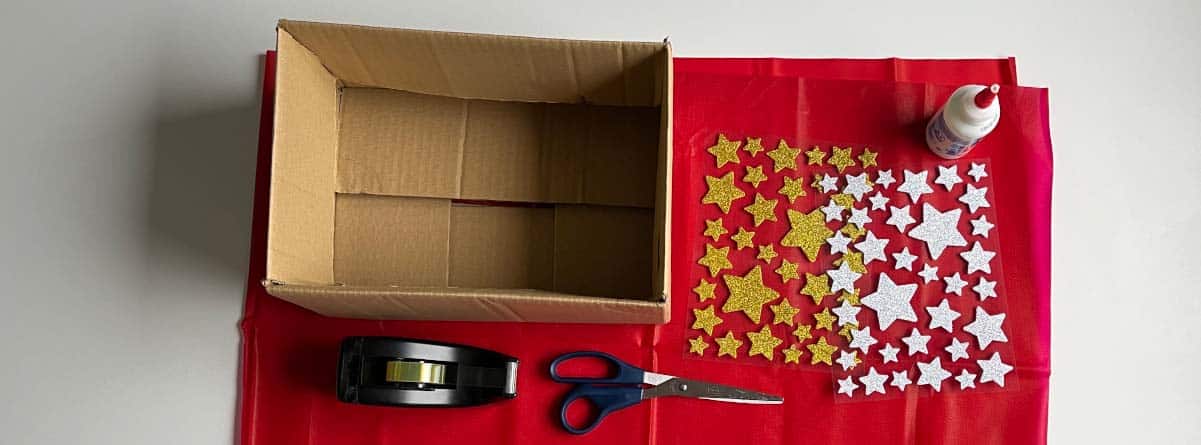 Materiales para decorar una caja de cartón