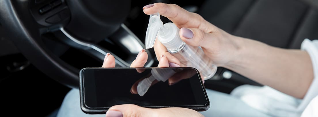 Cómo limpiar el móvil para que quede libre de bacterias