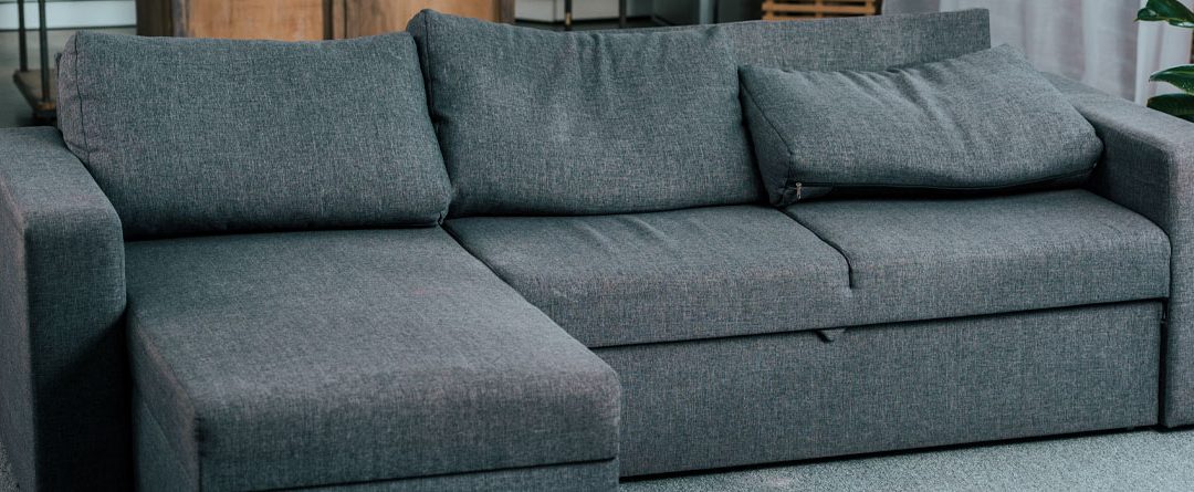 Cómo tapizar un sofá con espuma