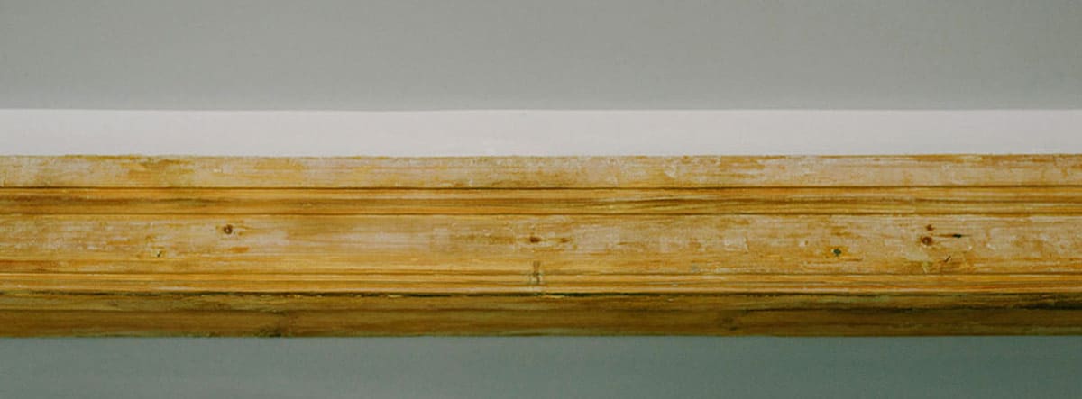 Una viga de poliuretano imitación a madera