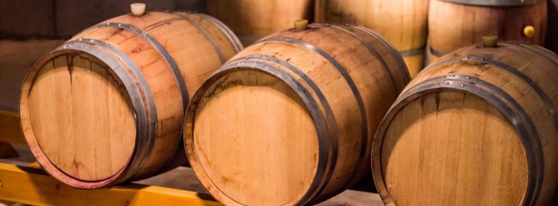 Haz muebles originales con barricas de vino -canalHOGAR