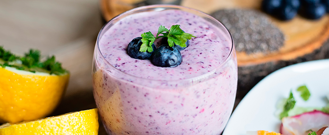 Batido de yogur y arándanos